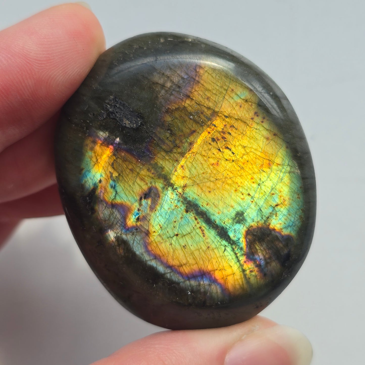 Rainbow Labradorite Palmstone