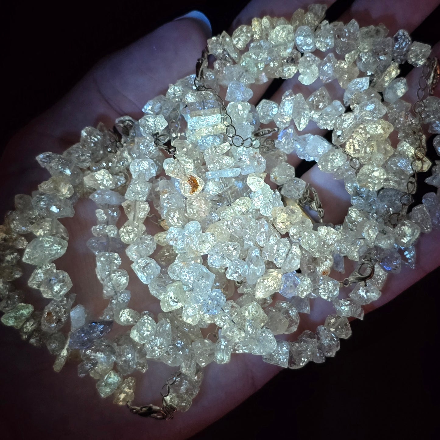 Petroleum Quartz Clasp Bracelet