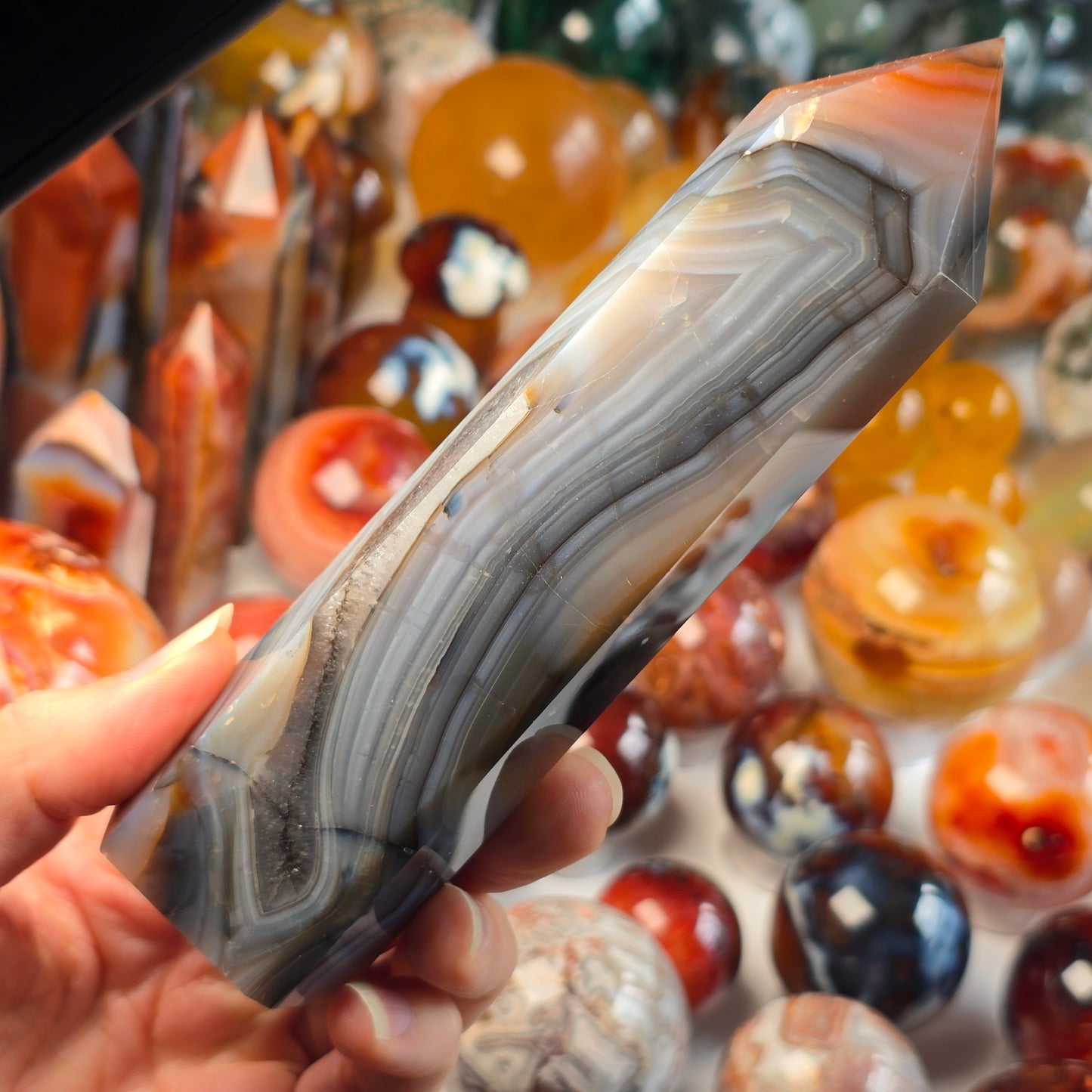 XL Moody Carnelian Tower 🩶