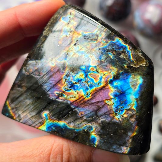 Rainbow Labradorite Freeform 🌈