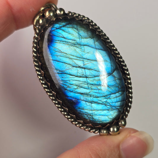 Labradorite Pendant