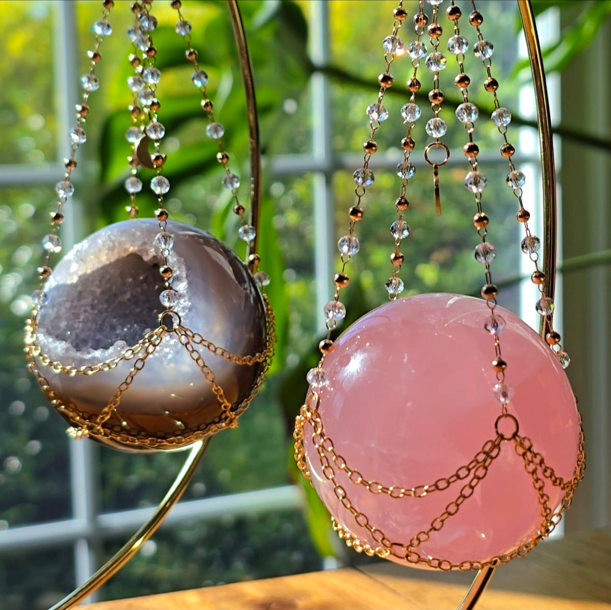Hanging Sphere Stand