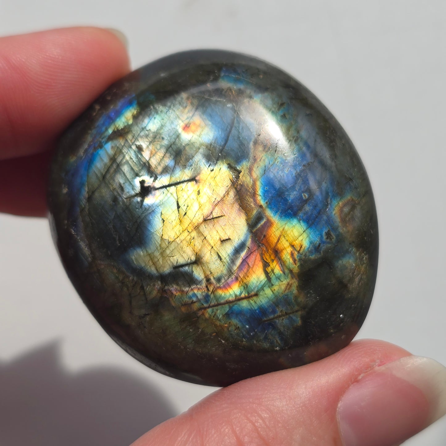 Rainbow Labradorite Palmstone