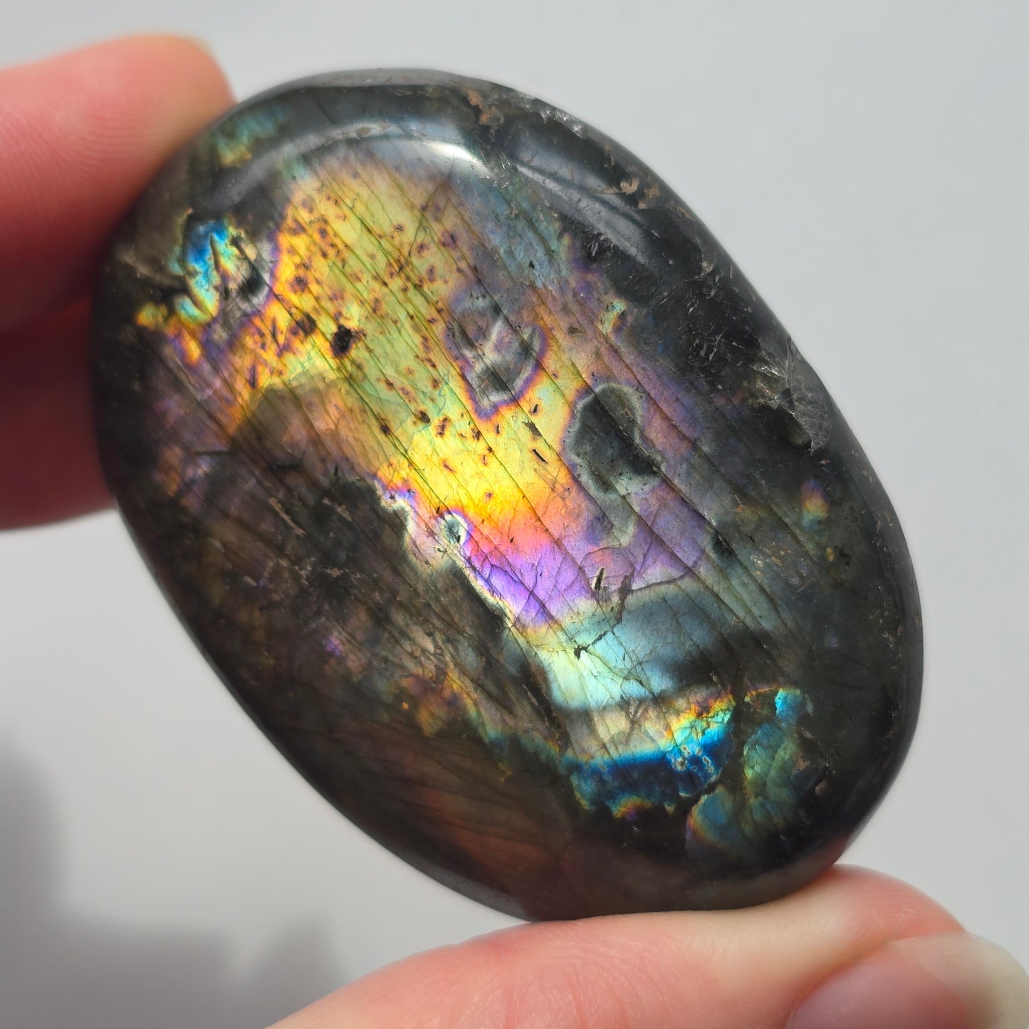 Rainbow Labradorite Palmstone