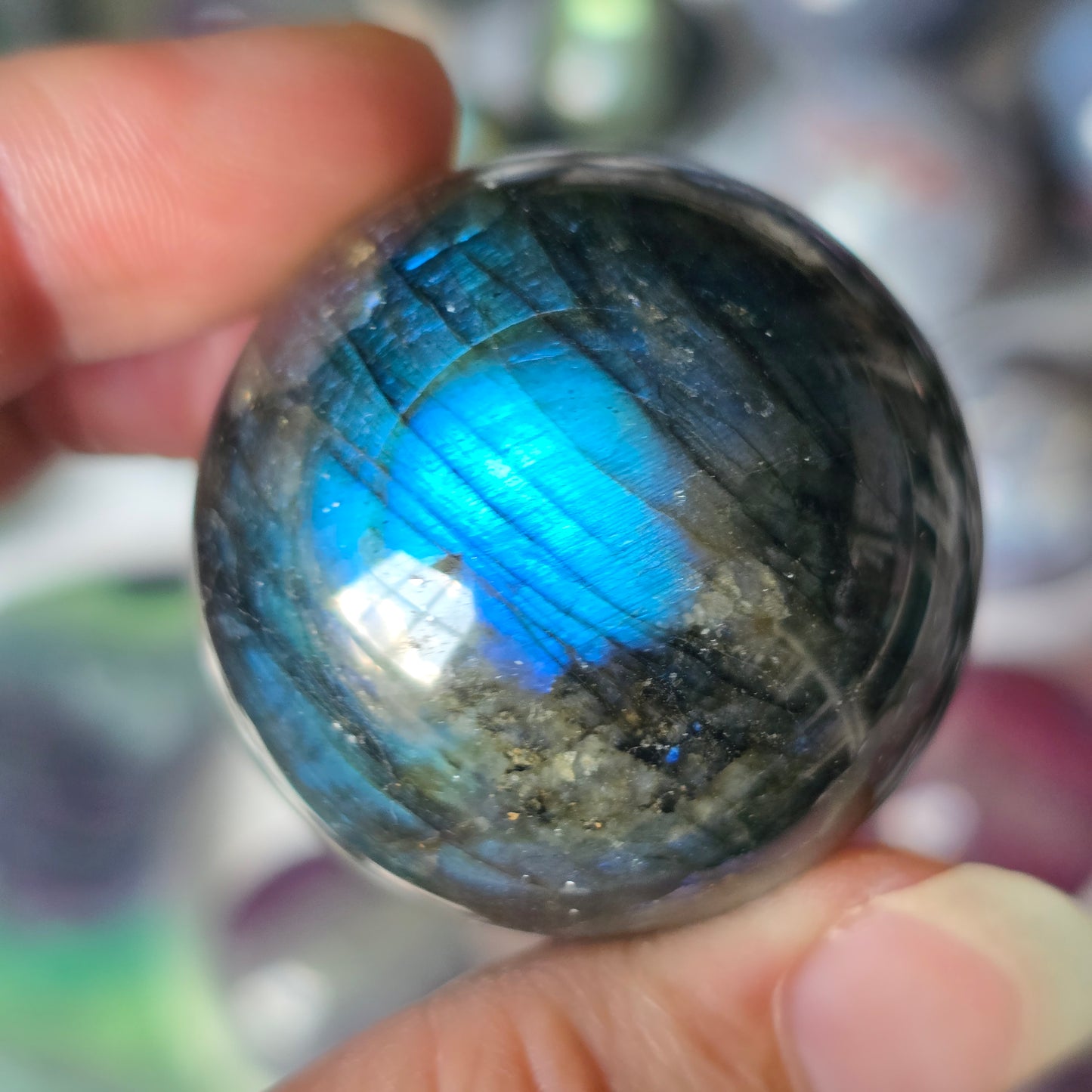 Flashy Labradorite Sphere 🩵